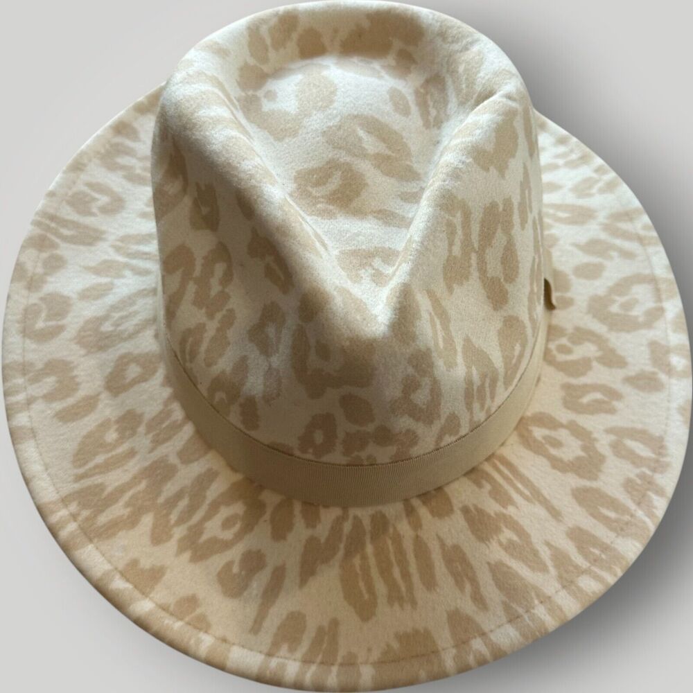 NWT Buckle Beige Tone on Tone Leopard Print Felt Banded Panama Hat BKE